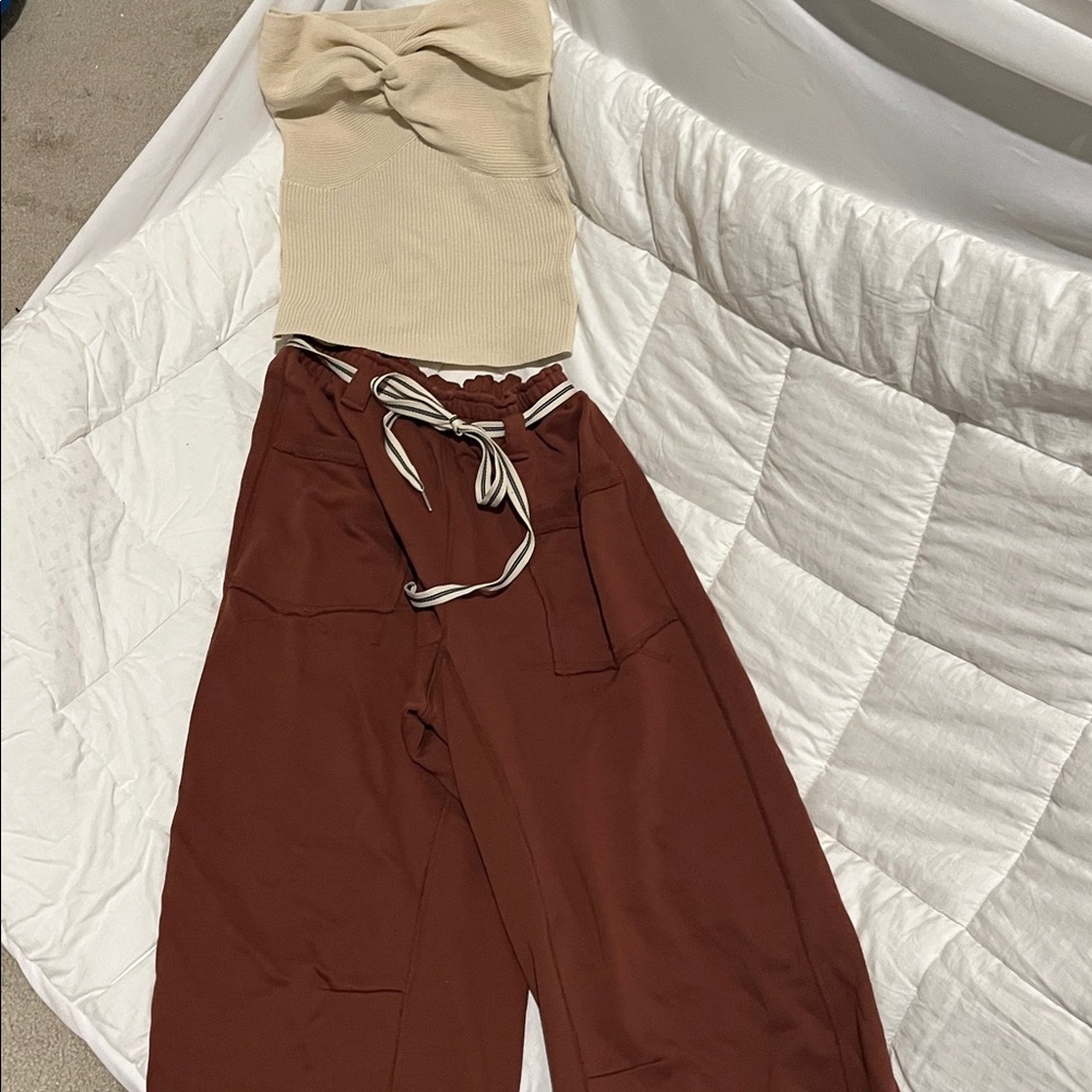 Stylish Brown Women's Pants - Picture 2 of 3